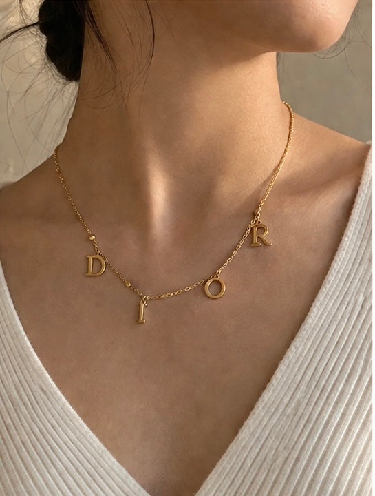 Letter Necklace (DIOR)